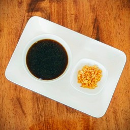 น้ำราดสูตรเบตง + กระเทียมเจียว