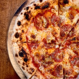 2. Diavola พิซซ่าเดียโวล่า