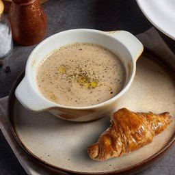 ซุปเห็ดทรัฟเฟิล+ครัวซอง