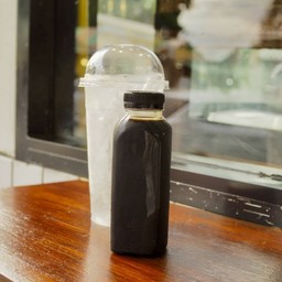 โอเลี้ยง