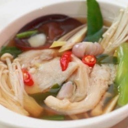 ต้มแซ่บเห็ดรวม