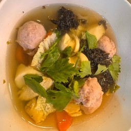 ต้มจืดลูกรอกหมูเด้ง