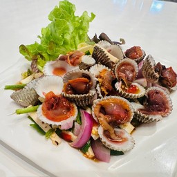 ยำหอยแครงลวก