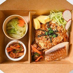 ข้าวผัดกิมจิปลา