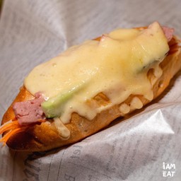 Banmhmi Whole Wheat Ham Cheese small size บั๋นหมี่แฮมชีสเล็ก