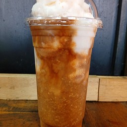 กาแฟ + น้ำมะพร้าวปั่น ทูโทน