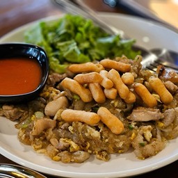 ก๋วยเตี๋ยวคั่วไก่ เส้นผัด