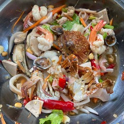 ยำทะเลรวมมิตร