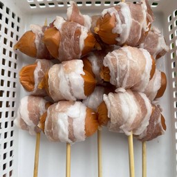 สามชั้นพันคอกเทล