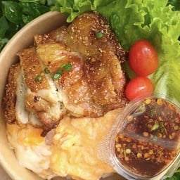 ข้าวไก่ย่างไข่ข้น