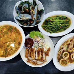 เซท2(สามชั้นทอดน้ำปลา/หมึกผัดไข่เค็ม/ต้มยำรวมน้ำข้น/หอยแมลงภู่อบ/ผักบุ้งไฟแดง)แถมฟรีข้าวสวย2ถุง