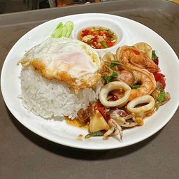 ครัวบ้านเอื้อ