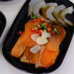 ม่อน+กุ้งดองซีอิ๊ว