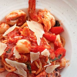 Frutti di Mare พาสต้ามิกซ์ซีฟู้ดสไตล์อิตาเลียน