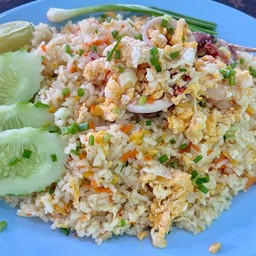 ข้าวผัดทะเล