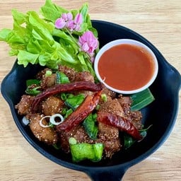 เนื้อคลุกฝุ่น