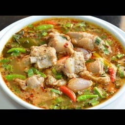 ส้มตำปากเจ่อ