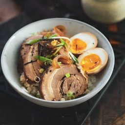 ข้าวหน้าเป็ดชาชู+ไข่ออนเซ็น