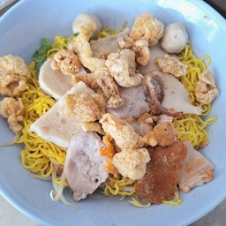 ก๋วยเตี๋ยวแห้ง