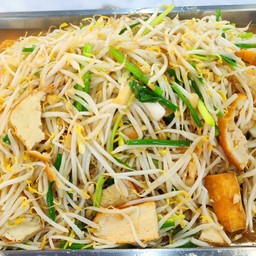 เต้าหู้ผัดถั่วงอก