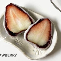 ไดฟุกุ2ลูก ไซส์ใหญ่ สตรอว์ข้างใน (ปั้นสดใหม่10นาที)