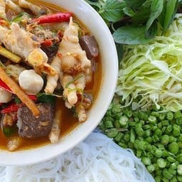 เจ๊ต๊อกแต๊ก กระเพราพริกแห้ง