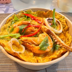 ข้าวไข่ข้นห่อหมกทะเลรวม(กุ้ง,หมึก,หอย)