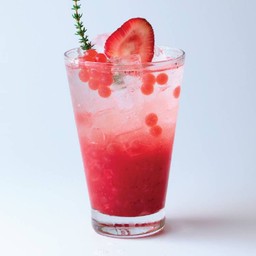 สตรอเบอร์รี่มะนาวโซดา