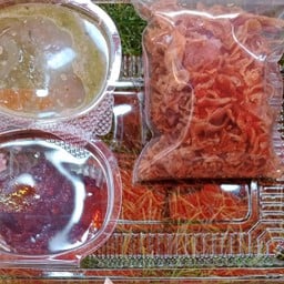 กุ้งเต้น กุ้งแช่ น้ำปลา ยำหอยนางรมสด ร่มไทรมาร์คเกิต