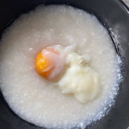 โจ๊กเปล่าใส่ไข่