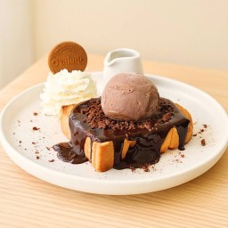 โทสต์ซันเดช็อกโอวัลตินเฟลค