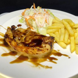 The Flame Whisperer อยู่ในคอนโดนำโชค