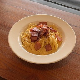 สปาเก็ตตี้คาโบนาร่า spaghetti cabonara