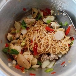 ป้าจอยอาหารตามสั่ง