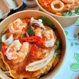 ไข่ข้นห่อหมกทะเลราดข้าว