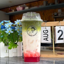 สตอเบอรี่ชาเขียว