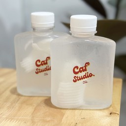 น้ำมะพร้าวน้ำหอมสดๆ100%แท้ 2 ขวด