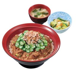 ข้าวหน้าเนื้อย่างโอคุระ และชุดสุดคุ้ม