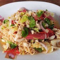 ร้านส้มตำจ๊ะด๊ะ  และข้าวตามสั่ง  หน้าอินเลิฟรีสอร์ท