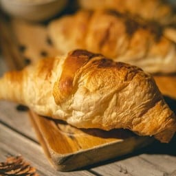 ครัวซอง เนยสด