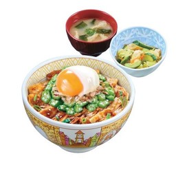 ข้าวหน้าหมูย่างฮอกไกโดโอคุระไข่ออนเซ็น และชุดสุดคุ้ม