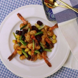 กุ้งแชบ๊วยใหญ่ผัดโหงวก้วย