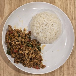 ข้าวกะเพราหมู