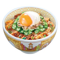 ข้าวหน้าหมูย่างฮอกไกโดโอคุระไข่ออนเซ็น