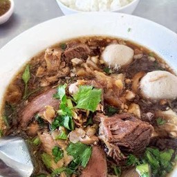 เกาเหลาหมูตุ๋น