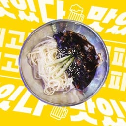 จาจังมยอน