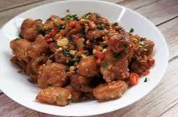 ผัดพริกเกลือ (กับข้าว) รสมือแม่