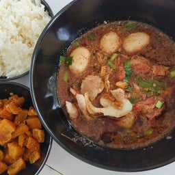 เกาเหลาหมู  ข้าวเปล่า กากหมู