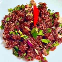 ก้อยเนื้อ