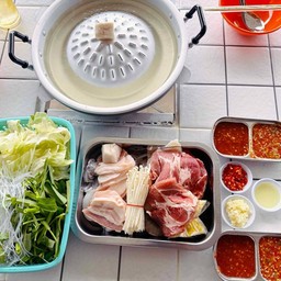 โกดังหมูกระทะ -
